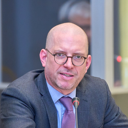 Alexander Ochs